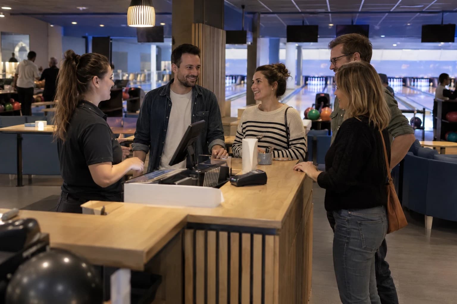 Illustration d’un bowling fictif : accueil d’un groupe et accès aux pistes