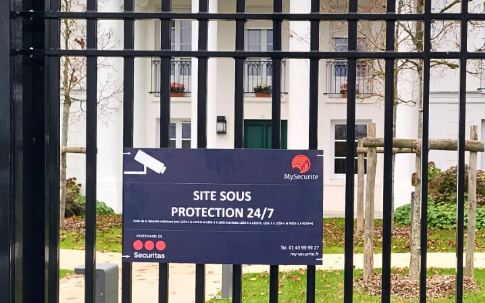 Installation illustrant Caméras de surveillance pour maison et appartement